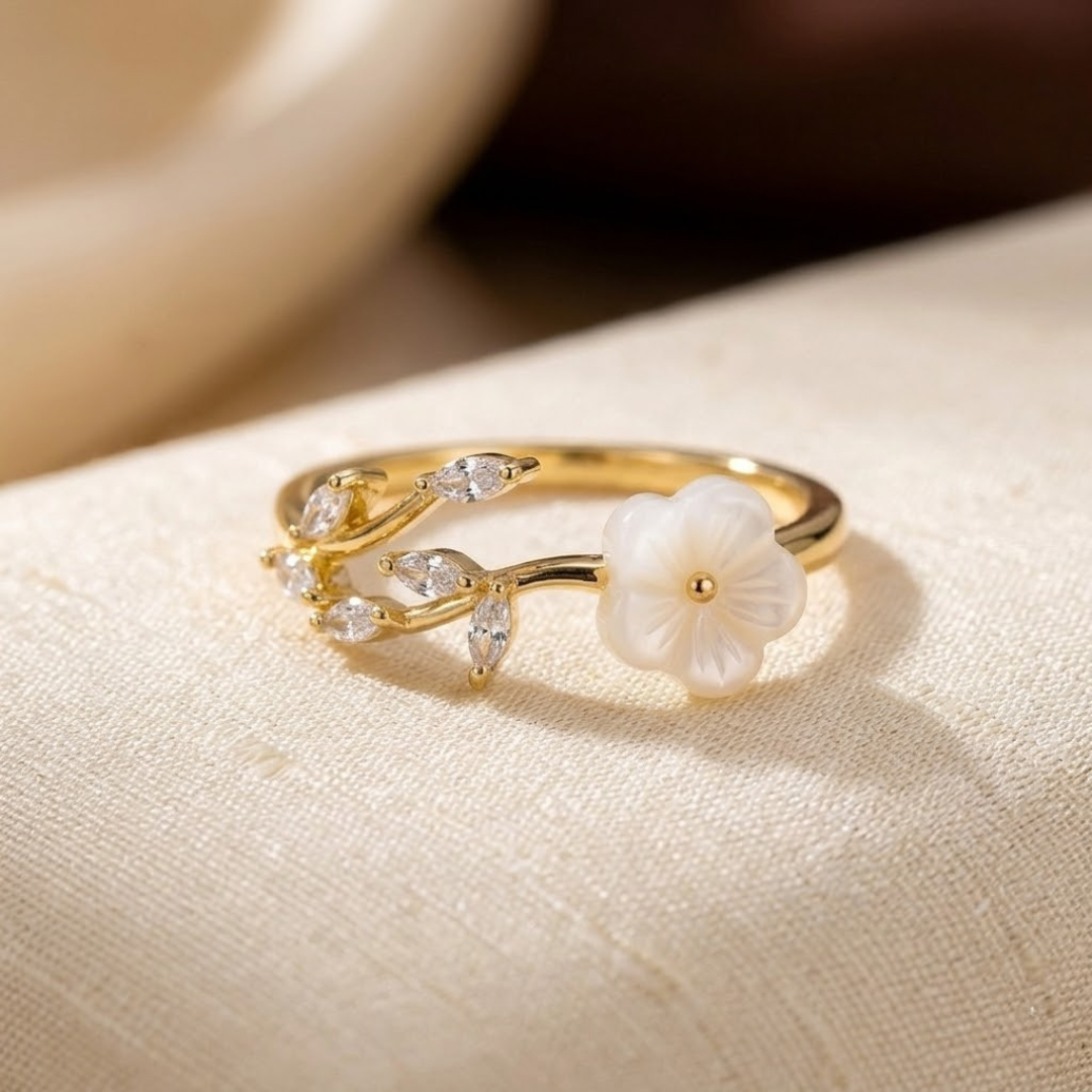 Gold Floral and Leaf Open Ring